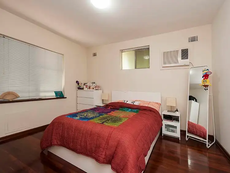 Fifth view of Homely unit listing, 2/35 Robert St, Como WA 6152