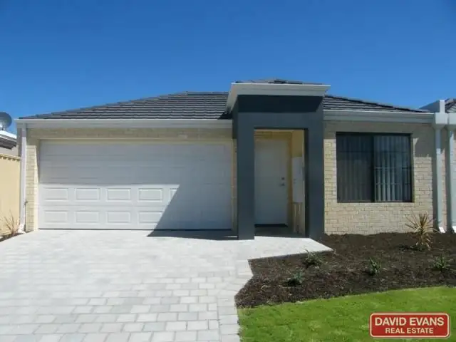 44 Moscow Retreat, Hocking WA 6065