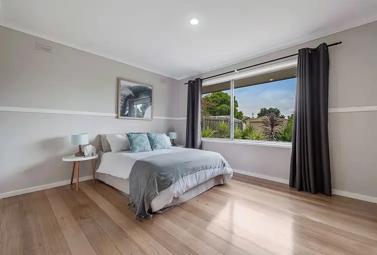 Sixth view of Homely house listing, 2 Woodlands Court, Craigieburn VIC 3064