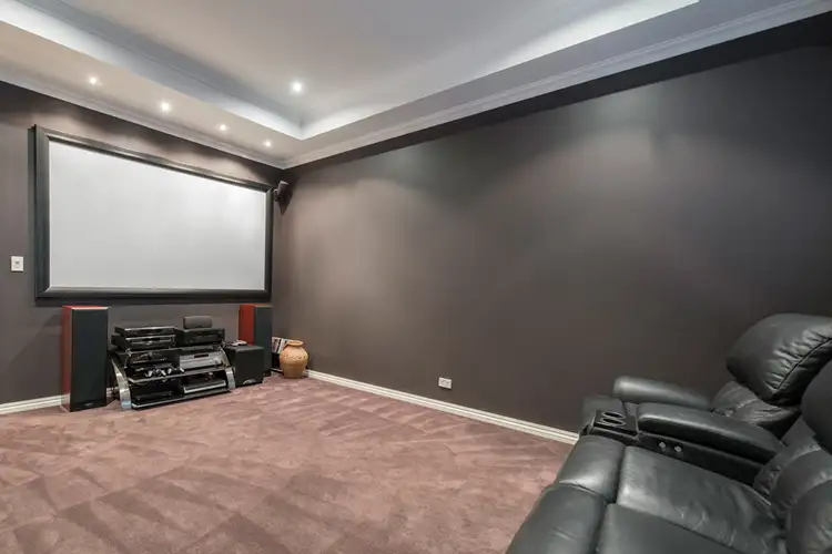 Fifth view of Homely house listing, 10 Butchart Turn, Aubin Grove WA 6164