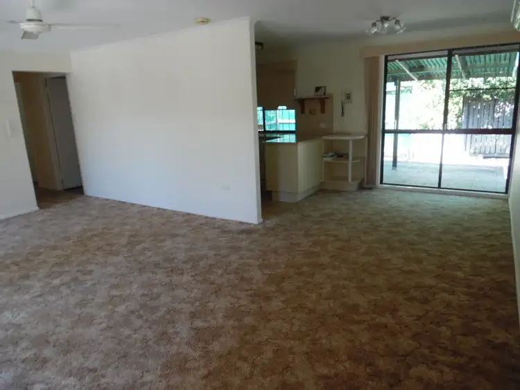 Sixth view of Homely unit listing, 7/42 Pulgul Street, Urangan QLD 4655