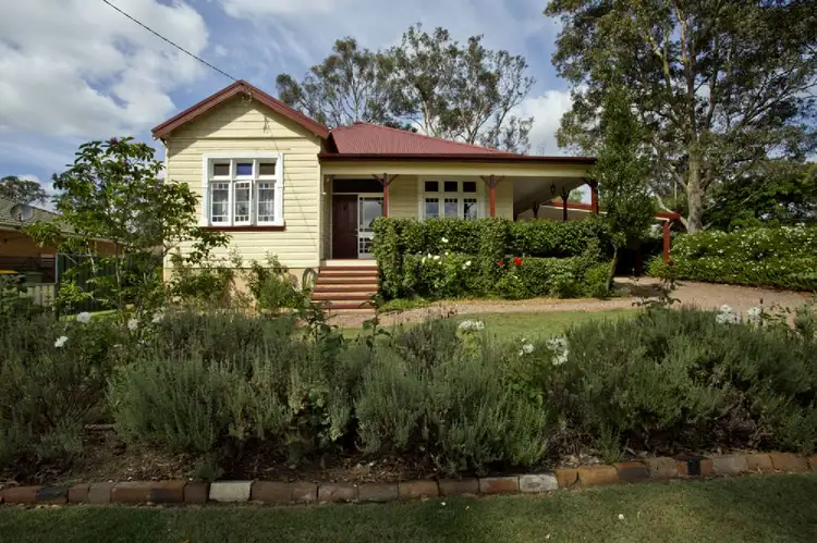 34 Thomas Street, North Rothbury NSW 2335