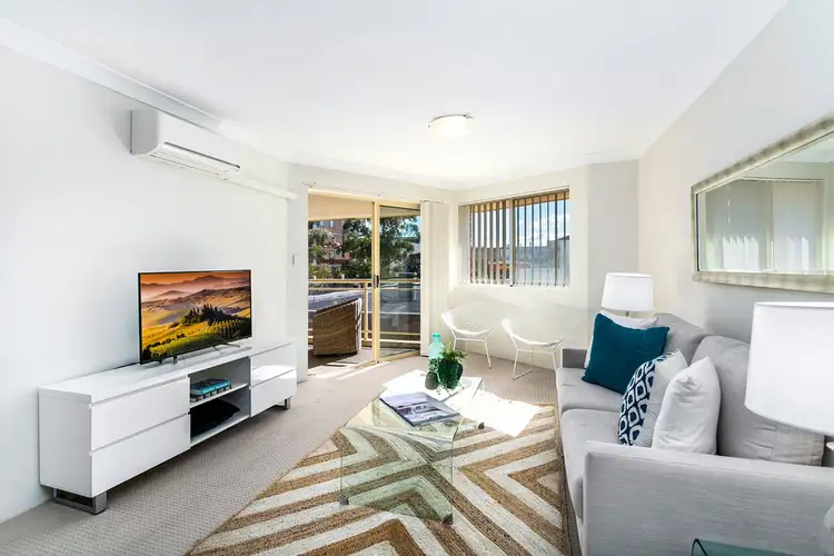 Second view of Homely unit listing, 19/6-10 Gray st,, Sutherland NSW 2232