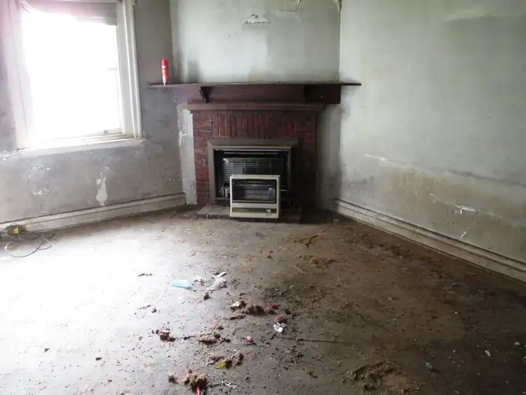 Second view of Homely house listing, 42 Shamrock St, Alexandra VIC 3714