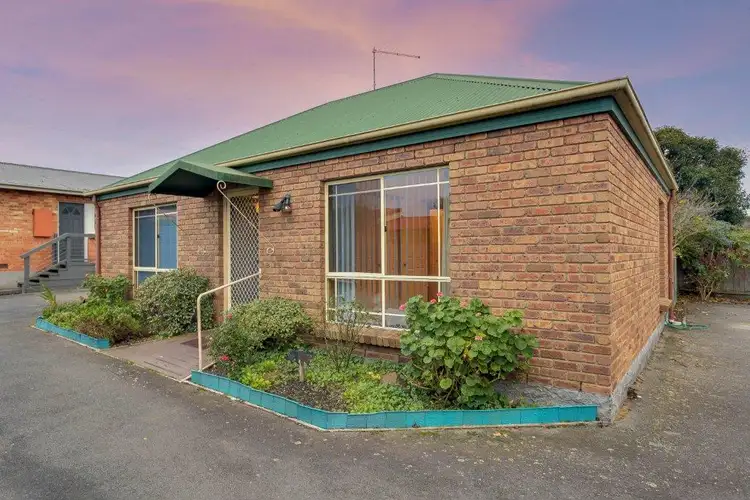 Main view of Homely unit listing, 2/10 Kerry Crt, Summerhill TAS 7250