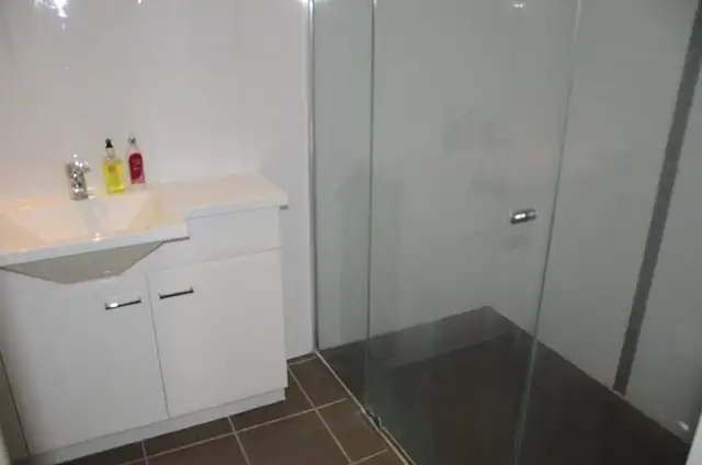 Sixth view of Homely unit listing, 2/23 'Danna Lodge' Britannia Avenue, Broadbeach QLD 4218