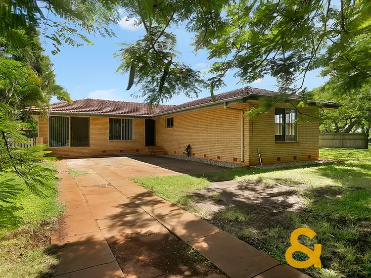 16 STURGEON STREET, Ormiston QLD 4160
