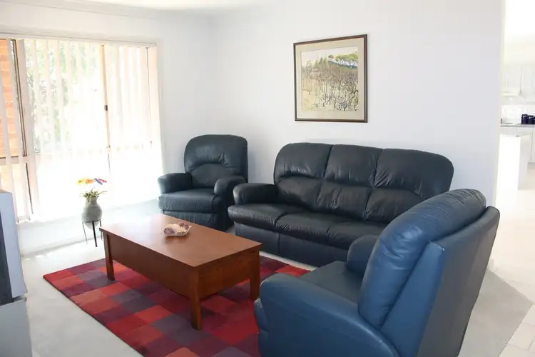 Fourth view of Homely house listing, 6 Theeuff Place, Griffith NSW 2680