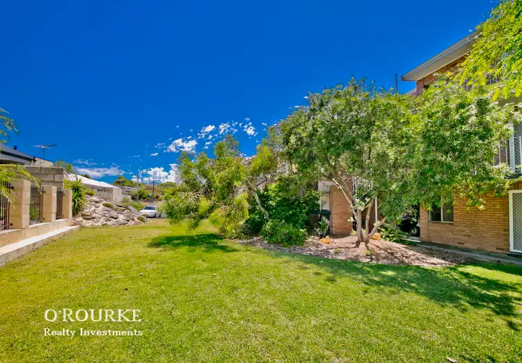 5/2-4 Coral Street, Scarborough WA 6019