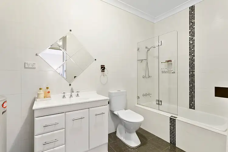 Sixth view of Homely unit listing, 23/17-21 Villiers Street, Kensington NSW 2033