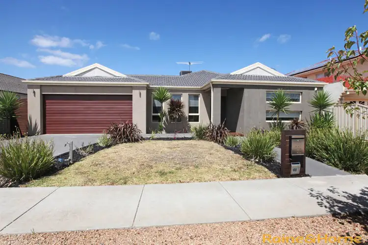 65 Jacaranda Drive, Taylors Hill VIC 3037