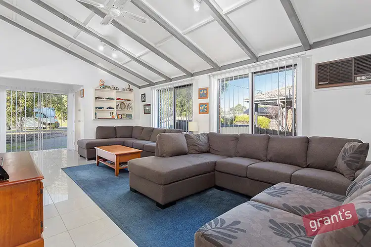Second view of Homely house listing, 19 Pimmys Court, Skye VIC 3977