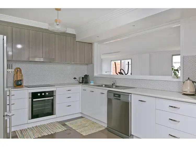 Second view of Homely house listing, 35 Hampshire Crs, Alexandra Hills QLD 4161