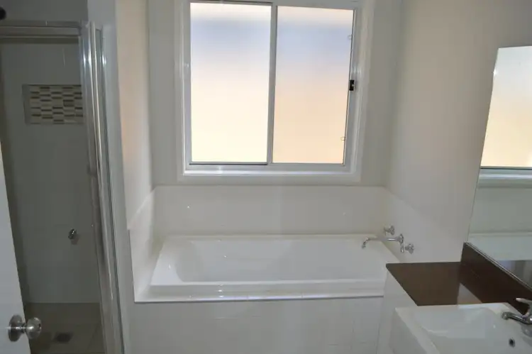 Sixth view of Homely house listing, 68 Kidd Circuit, Goulburn NSW 2580