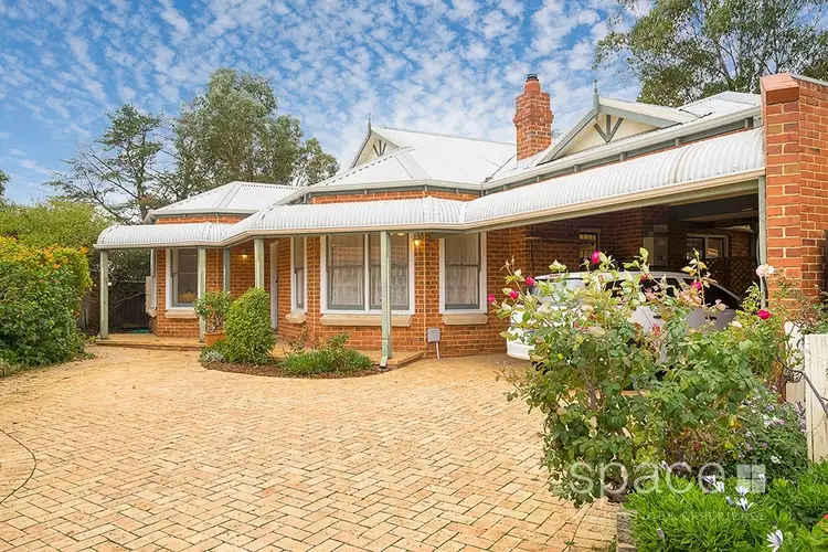 22 Jubaea Gardens, Mount Claremont WA 6010