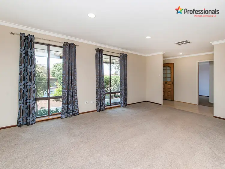 Sixth view of Homely house listing, 4 Scallop Close, Heathridge WA 6027