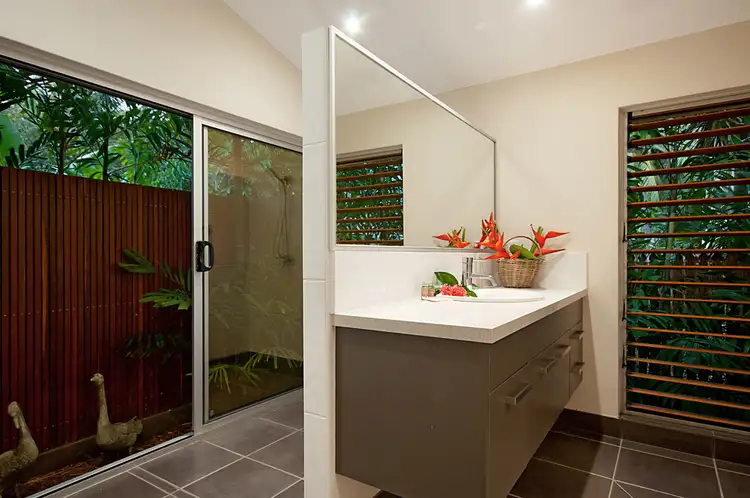 Sixth view of Homely house listing, 5 Calophyllum Close, Wonga QLD 4873