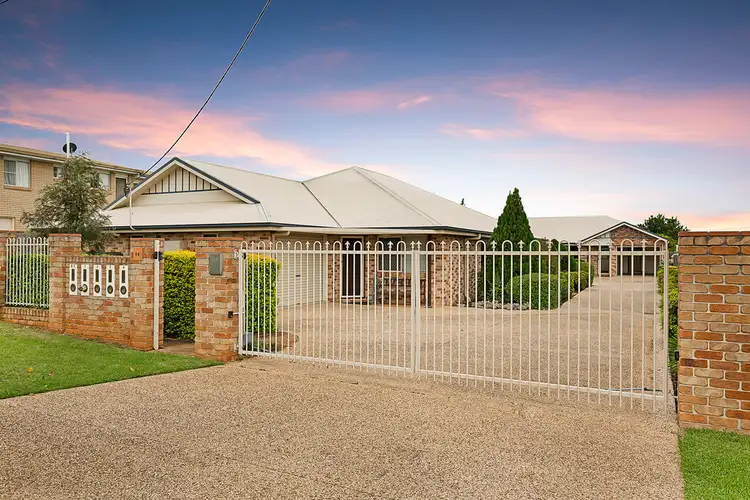 4, 56 Tara Street, Wilsonton QLD 4350