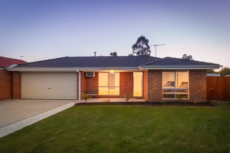 15 Joseph Court, Pakenham VIC 3810