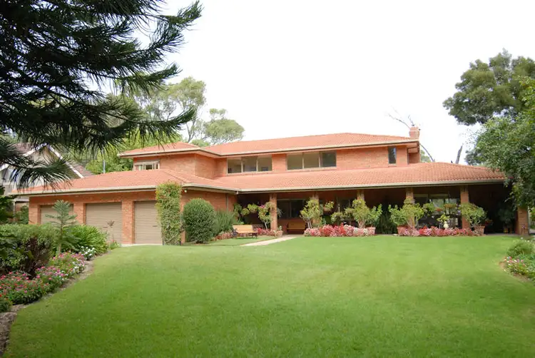 202 River Street, Deniliquin NSW 2710