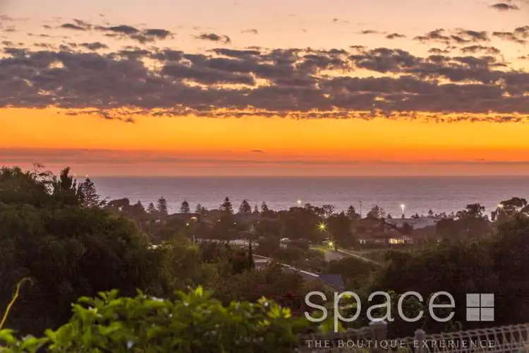 7 Yalgun Road, City Beach WA 6015