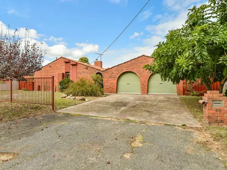 33 Acacia Close, Armadale WA 6112
