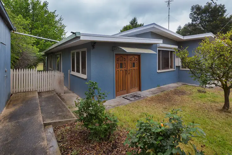 19 Phillip Street, Creswick VIC 3363
