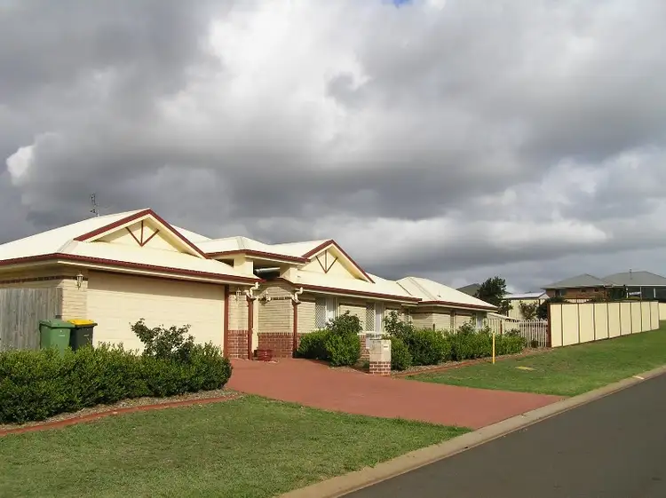 17 Smythe Drive, Highfields QLD 4352
