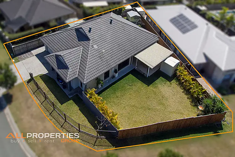 18 Oak Street, Heathwood QLD 4110