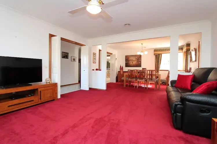 Fifth view of Homely house listing, 8 Cypress Crescent, Kelso NSW 2795