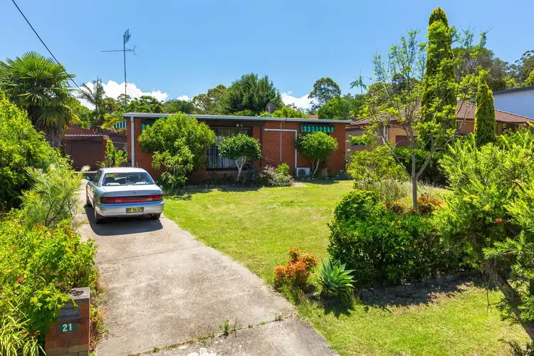 21 Pacific Road, Surf Beach NSW 2536
