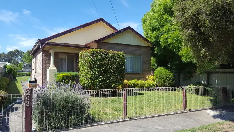 202 Nelson Street, Ballarat East VIC 3350