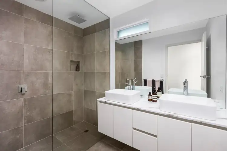 Sixth view of Homely unit listing, 4/4 Lincoln Avenue, Oakleigh VIC 3166