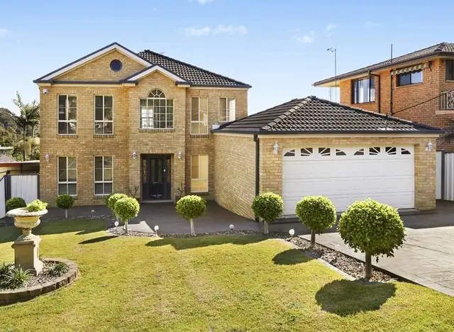 6 Toongara Avenue, Bateau Bay NSW 2261