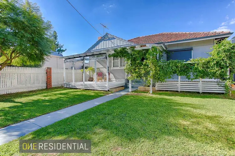 5 Palin Street, Palmyra WA 6157