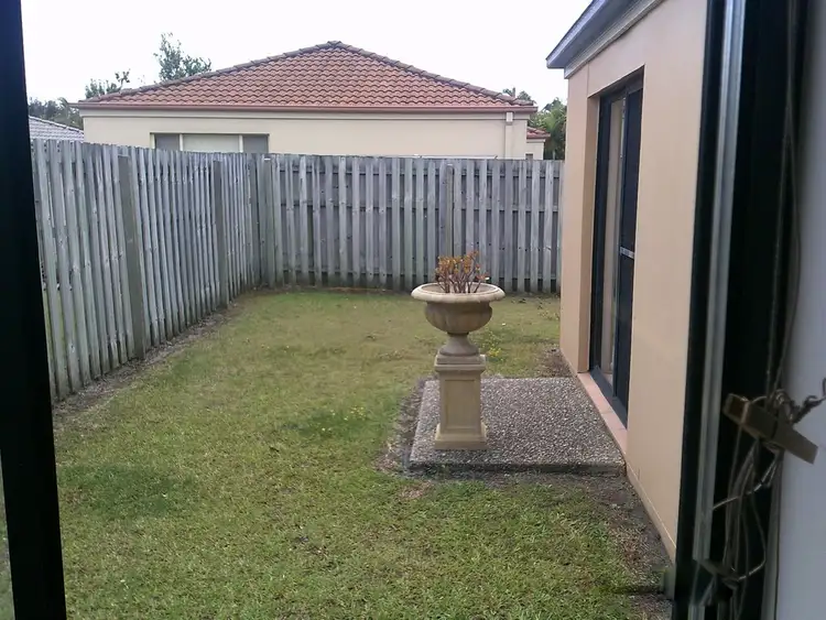 Sixth view of Homely villa listing, 6/95 Arundel Drive, Arundel QLD 4214