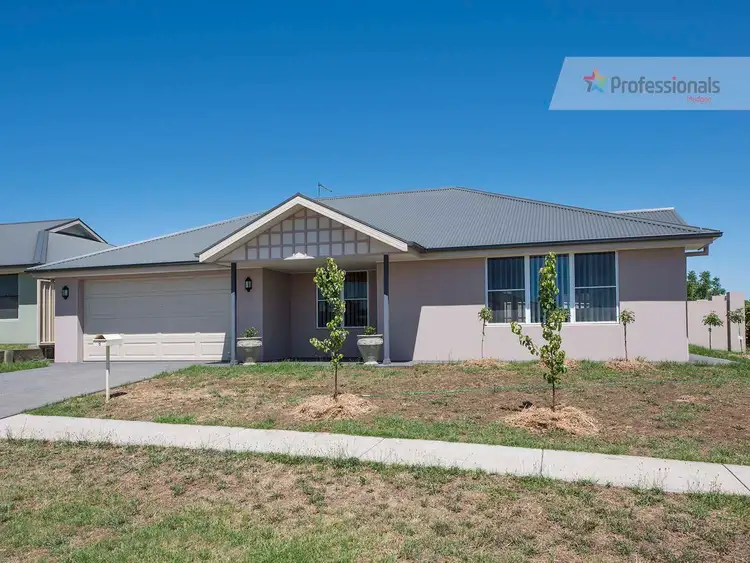 8 Kellett Drive, Mudgee NSW 2850