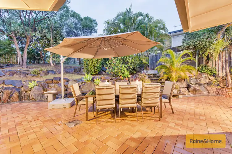 5 Hatutu Street, Pacific Pines QLD 4211