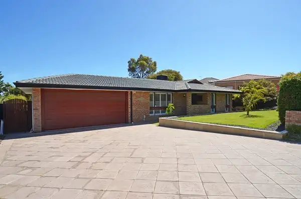 Main view of Homely house listing, 7 Wentletrap Way, Mullaloo WA 6027