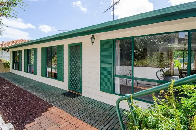 6 Birdwood Avenue, Mount Gambier SA 5290