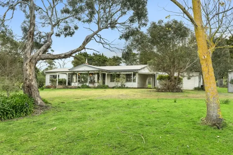 6864 Midland Highway, Scotsburn VIC 3352