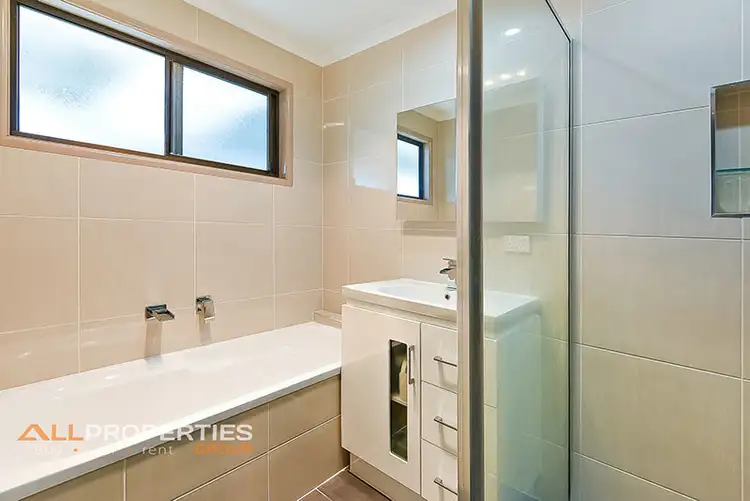 Sixth view of Homely house listing, 5 Megan Court, Boronia Heights QLD 4124