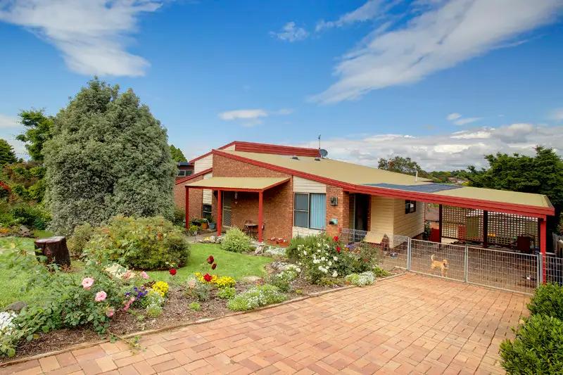 Main view of Homely house listing, 10 Stanley Terrace, Moss Vale NSW 2577