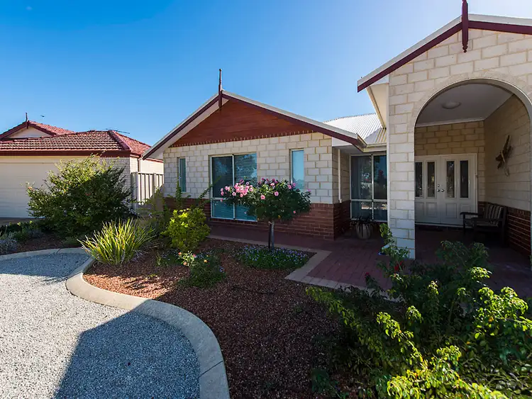 10 Meadow Lane, Pinjarra WA 6208