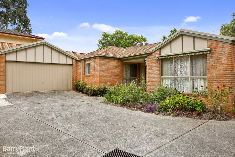 3/2 Warrien Road, Croydon North VIC 3136
