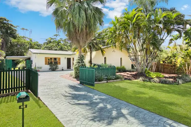 42 Hobson Drive, Brinsmead QLD 4870