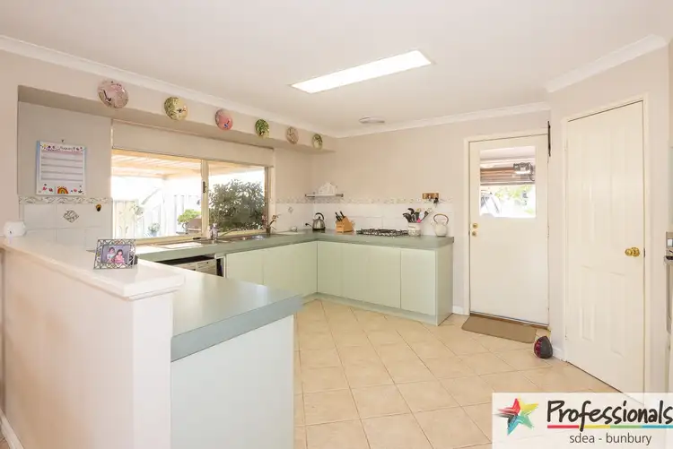 29 Burleigh Drive, Australind WA 6233