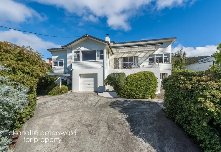 13 Channel Highway, Taroona TAS 7053