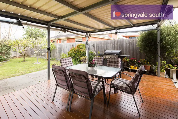 Second view of Homely house listing, 5 Kinarra Court, Springvale South VIC 3172