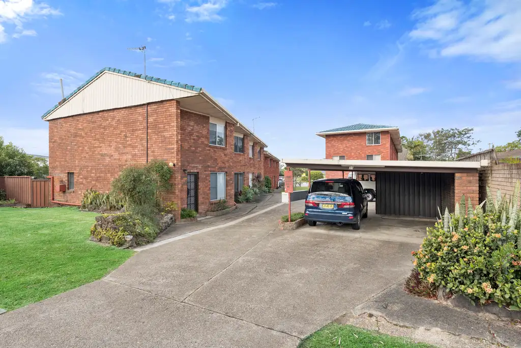 Main view of Homely unit listing, 13-13a/35 Grafton Street, Coffs Harbour NSW 2450